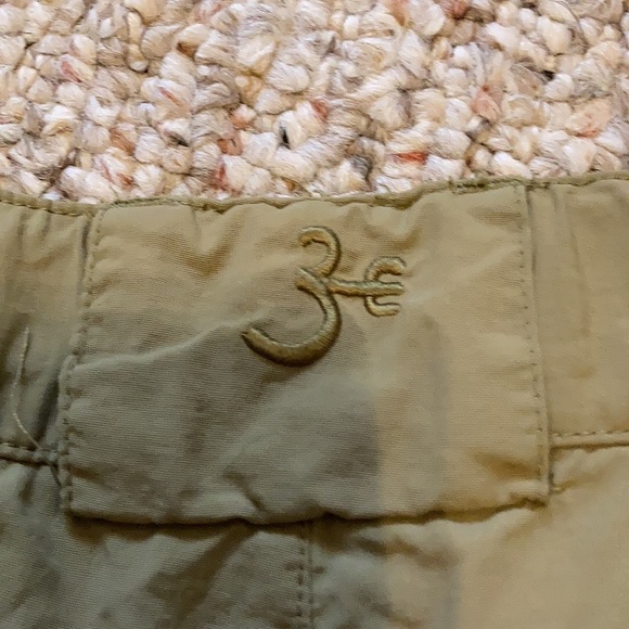 Like New Three Forks Ranch Fishing Pants - Picture 6 of 8